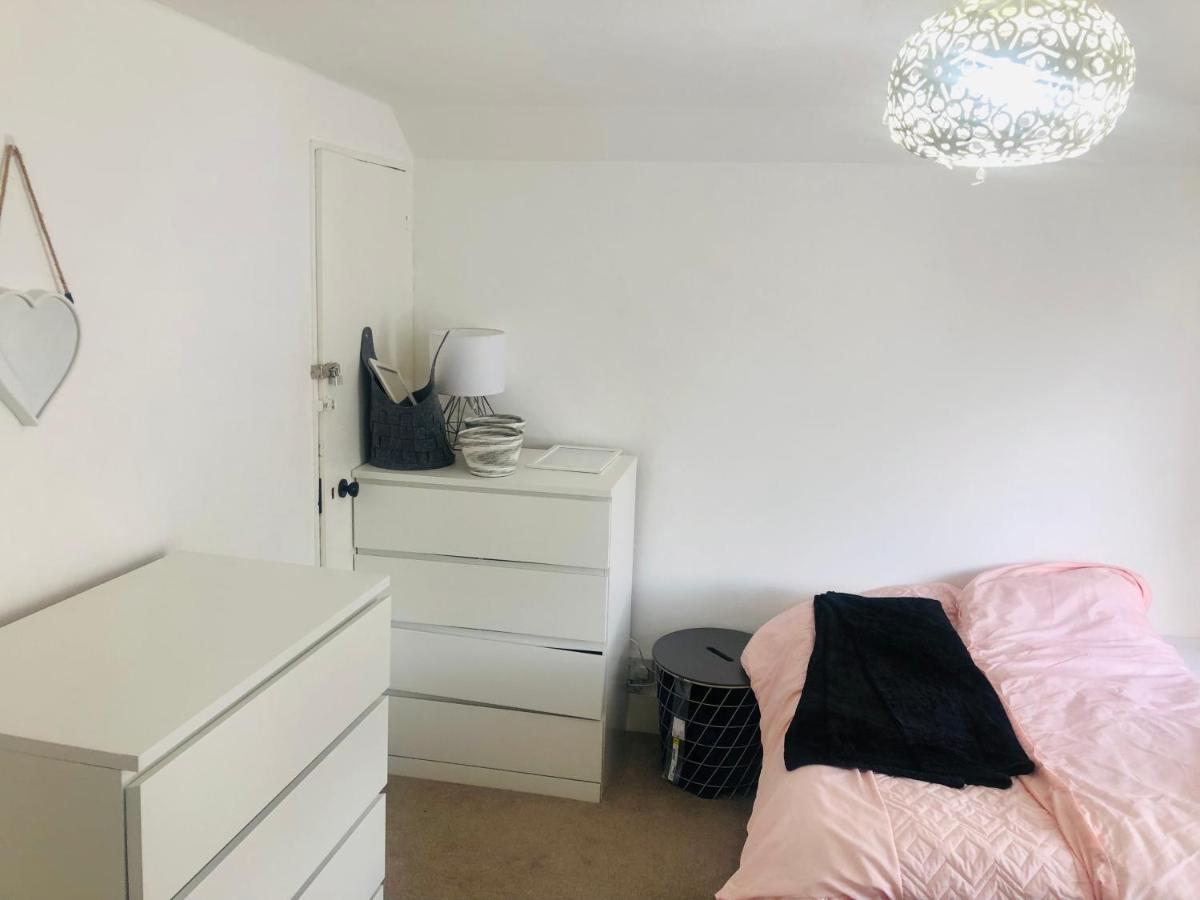 Charming Town Centre 3 Double Beds Home Free Parking 톤브리지 외부 사진